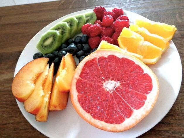 fruit and berries for your favorite diet
